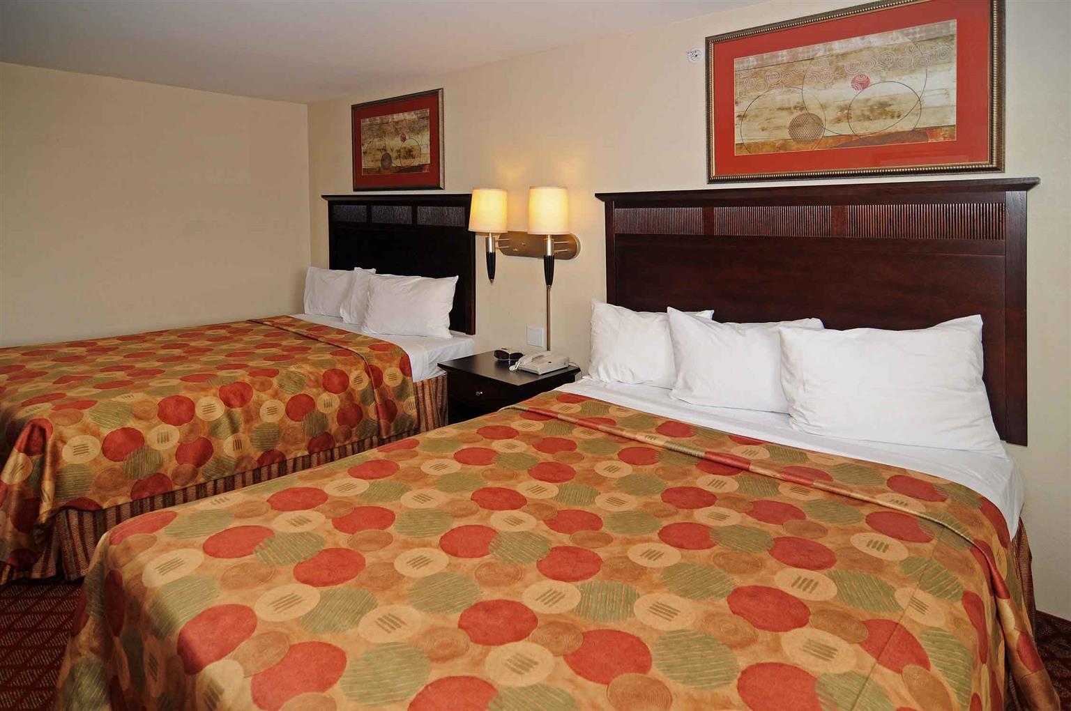 Best Western Roanoke Inn & Suites Room photo