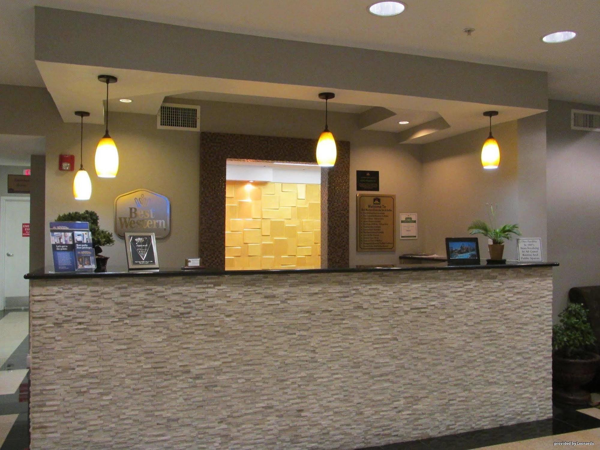Best Western Roanoke Inn & Suites Exterior photo