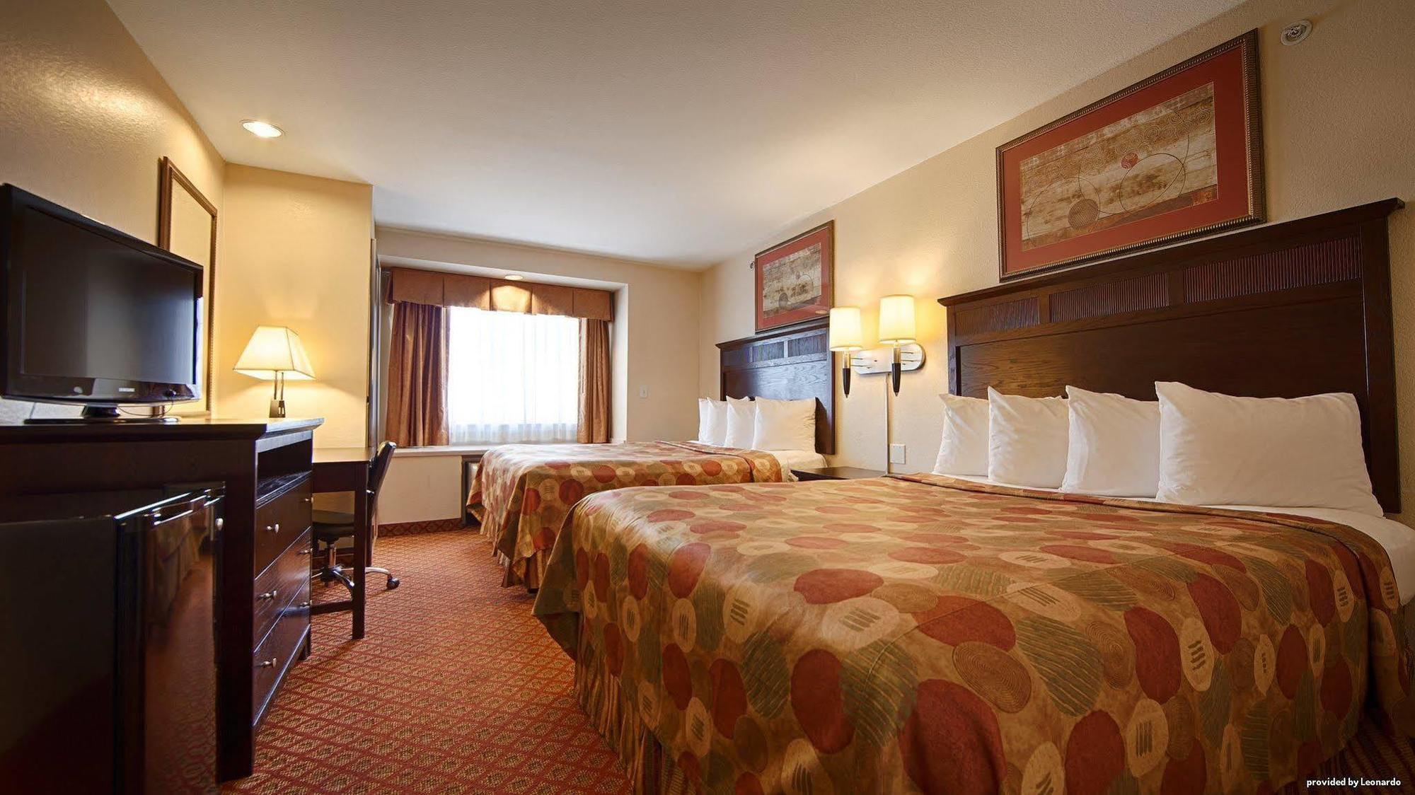 Best Western Roanoke Inn & Suites Exterior photo